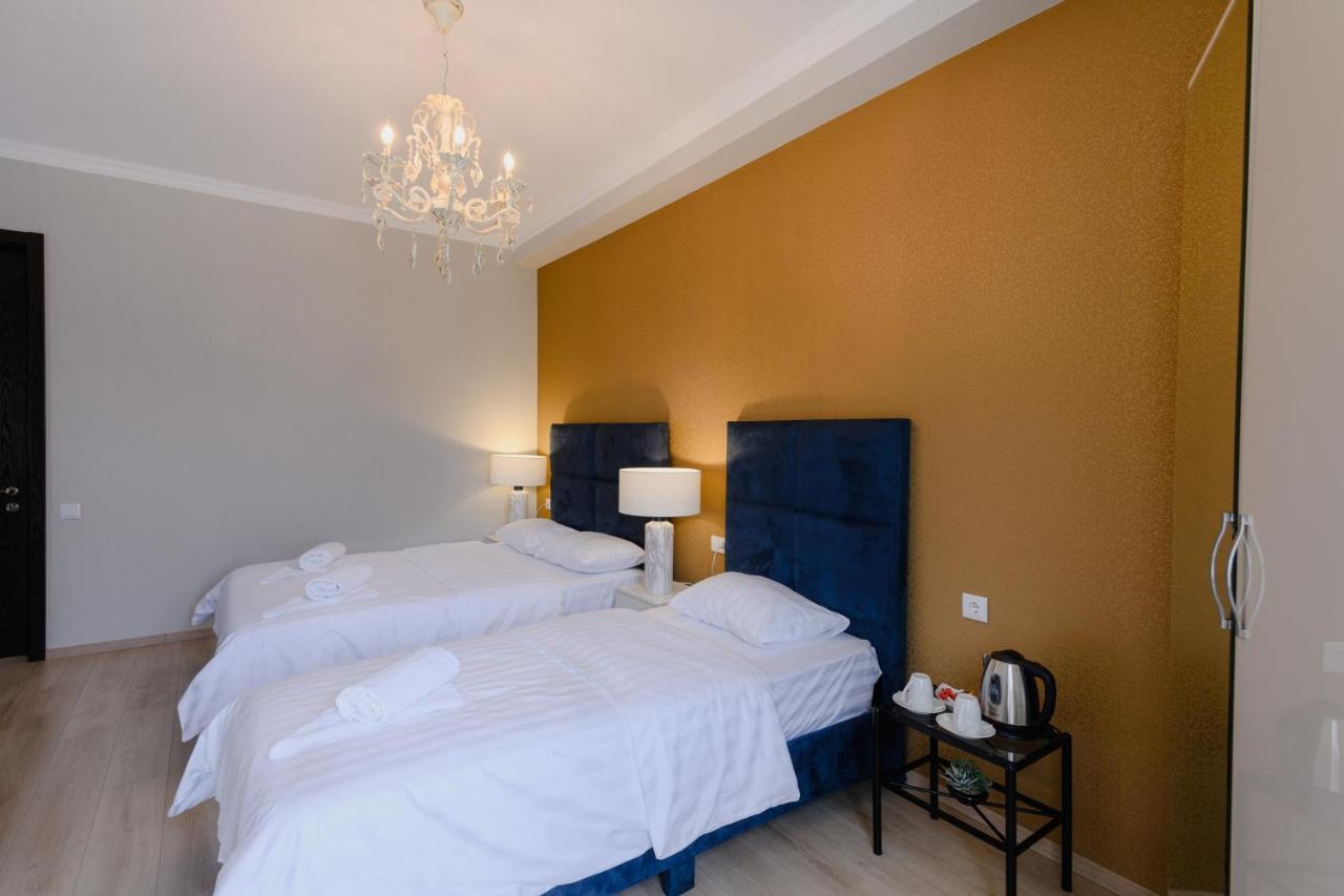 Golden Globe Hotel&Villa Tbilisi Buitenkant foto