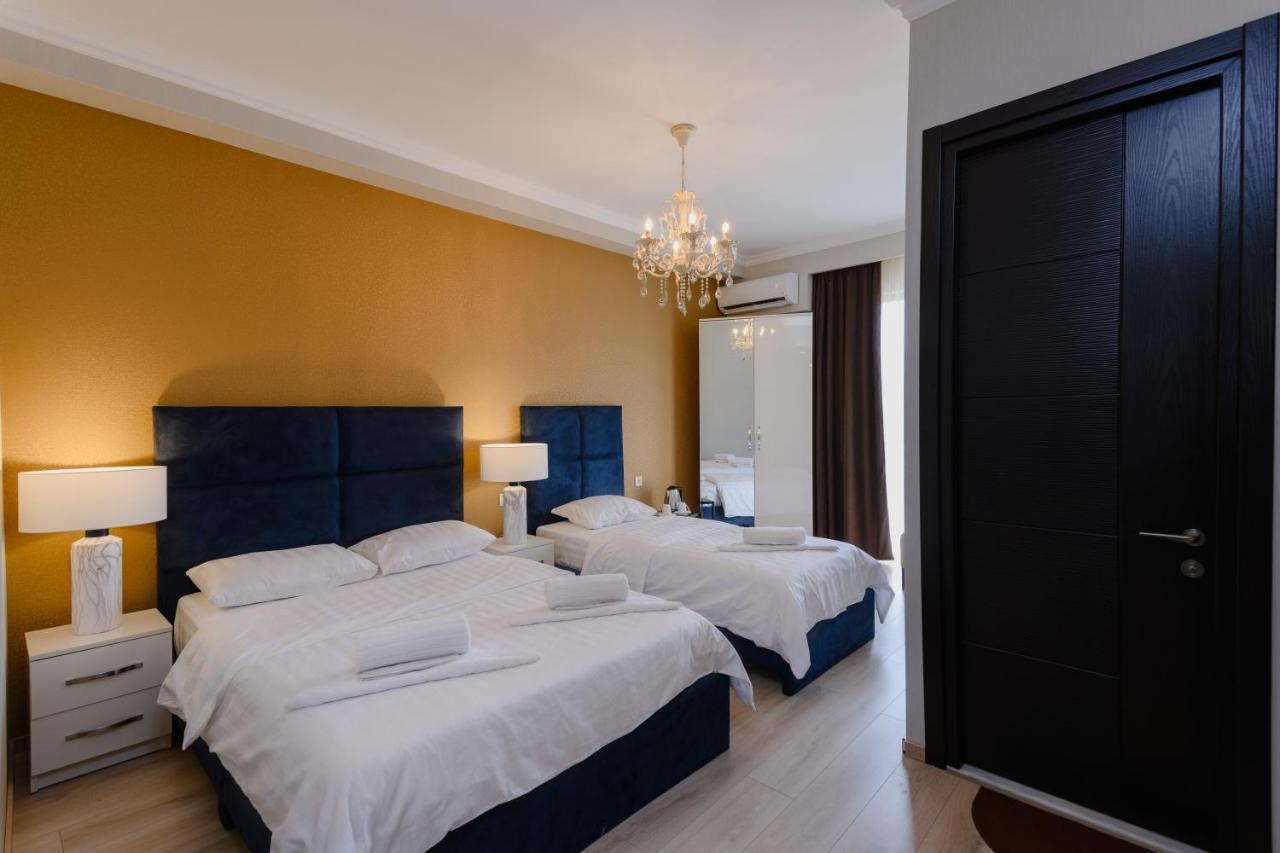 Golden Globe Hotel&Villa Tbilisi Buitenkant foto