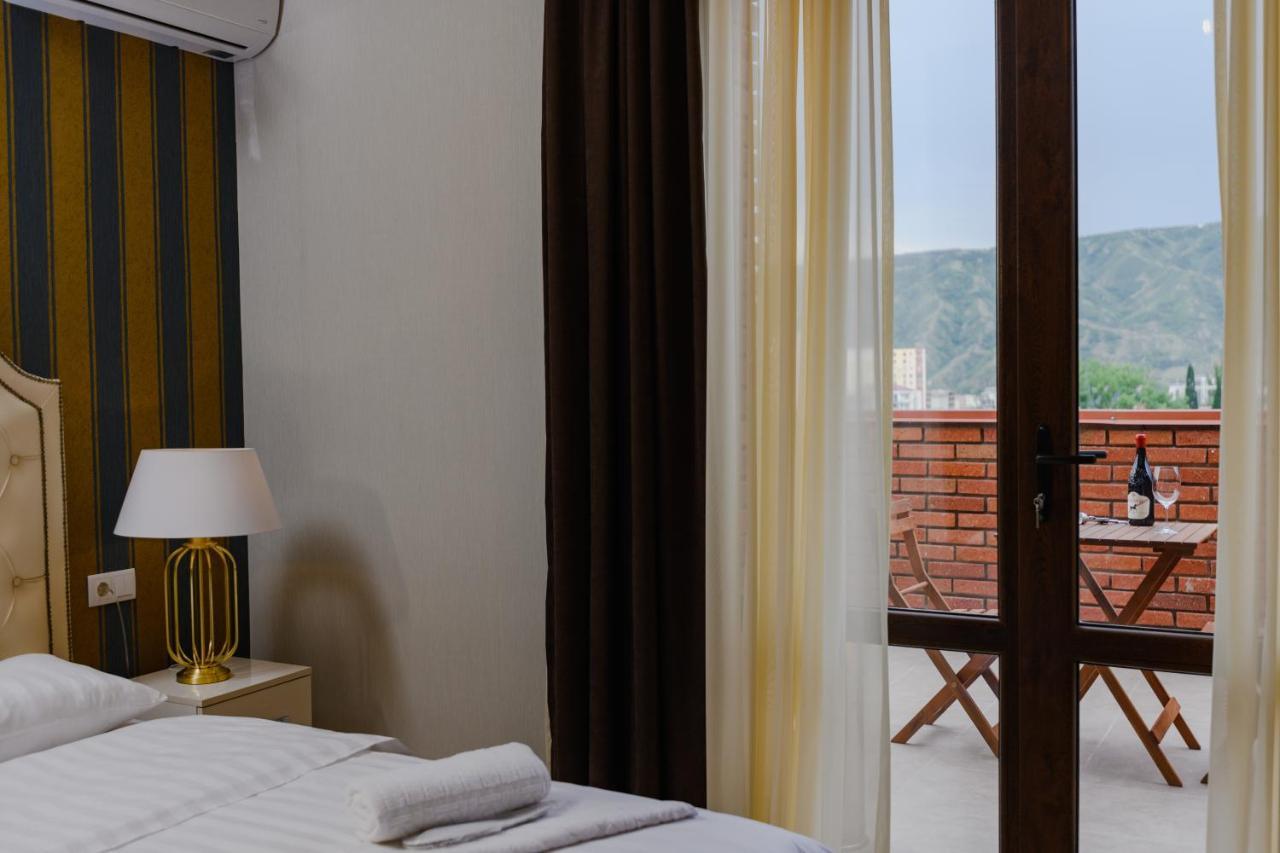 Golden Globe Hotel&Villa Tbilisi Buitenkant foto
